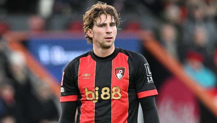 Di Marzio: Tottenham Hotspur muốn mua trung vệ Zabarni của Bournemouth với giá 70 triệu bảng