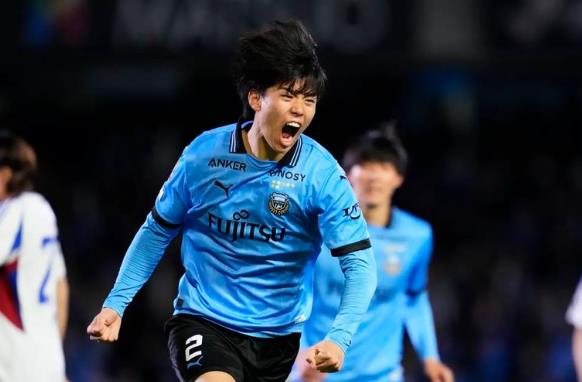 Sắp gia nhập Tottenham? Kawasaki Frontale chính thức: Kodai Takai rời đội và chuẩn bị chuyển đến một câu lạc bộ ở nước ngoài Sắp gia nhập Tottenham? Kawasaki Frontale chính thức: Kodai Takai rời đội và chuẩn bị chuyển đến một câu lạc bộ ở nước ngoài