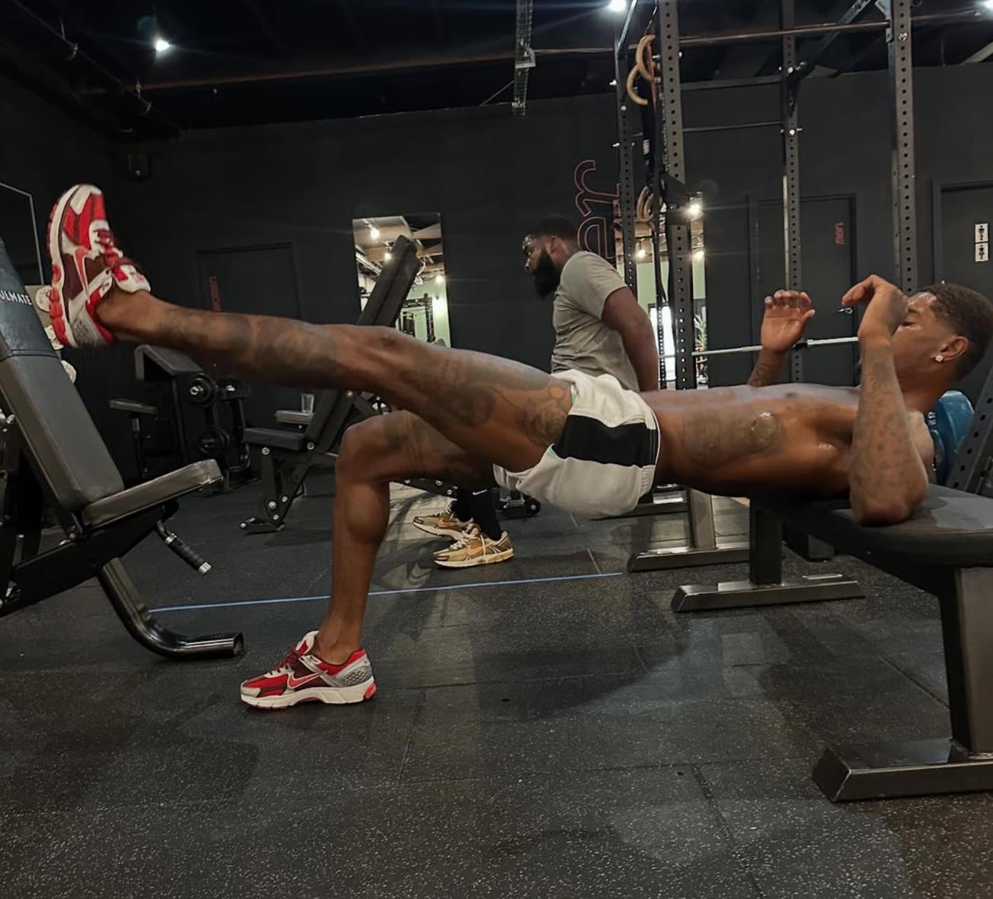 Mundo Deportivo: Rashford sẽ tập luyện hai lần với Barcelona hôm nay, Deke Flick hoàn toàn tin tưởng vào anh ấy Mundo Deportivo: Rashford sẽ tập luyện hai lần với Barcelona hôm nay, Deke Flick hoàn toàn tin tưởng vào anh ấy