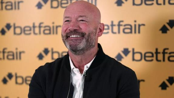 Shearer: Nếu Liverpool ký hợp đồng với cả Isaac và Gueye, các đội khác sẽ gặp xui xẻo Shearer: Nếu Liverpool ký hợp đồng với cả Isaac và Gueye, các đội khác sẽ gặp xui xẻo