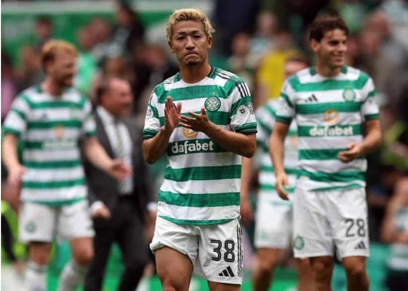 Truyền thông Anh chỉ trích Celtics: Thua đội xếp hạng 311 là nỗi xấu hổ lớn trong lịch sử Truyền thông Anh chỉ trích Celtics: Thua đội xếp hạng 311 là nỗi xấu hổ lớn trong lịch sử