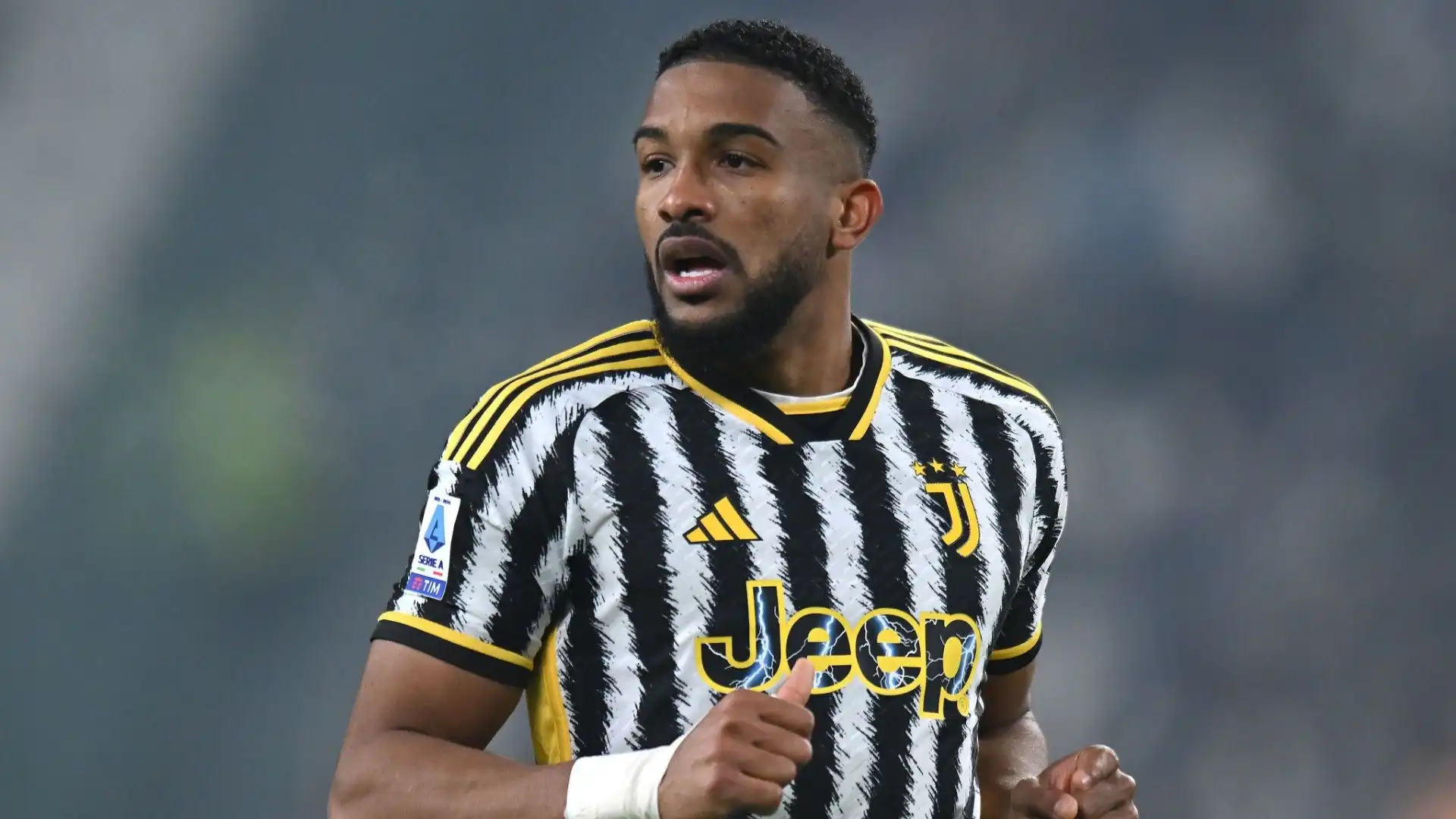 Bremer: Juventus thiếu một thủ lĩnh ở mùa giải trước và đội bóng đã học được bài học của mình Bremer: Juventus thiếu một thủ lĩnh ở mùa giải trước và đội bóng đã học được bài học của mình