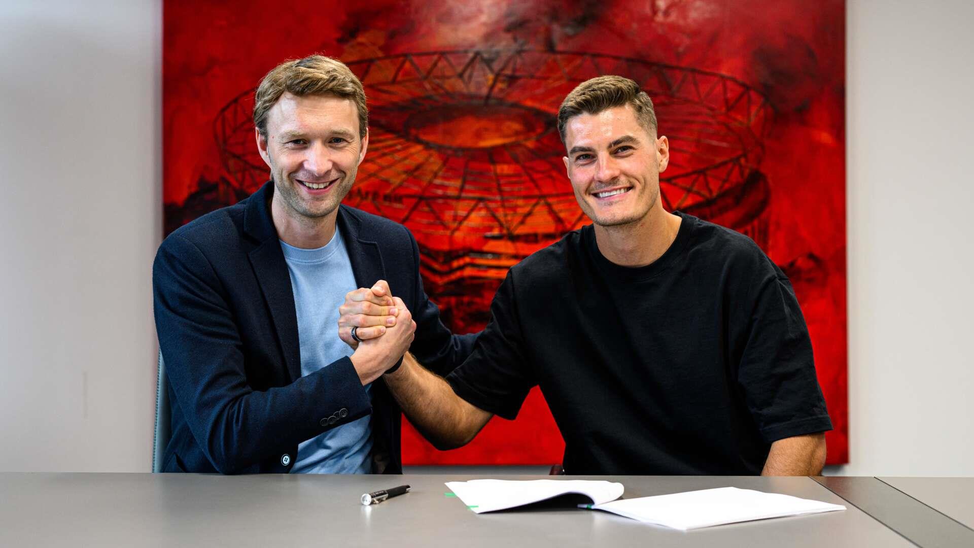 Chính thức: Leverkusen gia hạn hợp đồng của Schick sớm hơn dự kiến 5 năm, với hợp đồng mới có thời hạn đến tháng 6 năm 2030 Chính thức: Leverkusen gia hạn hợp đồng của Schick sớm hơn dự kiến 5 năm, với hợp đồng mới có thời hạn đến tháng 6 năm 2030