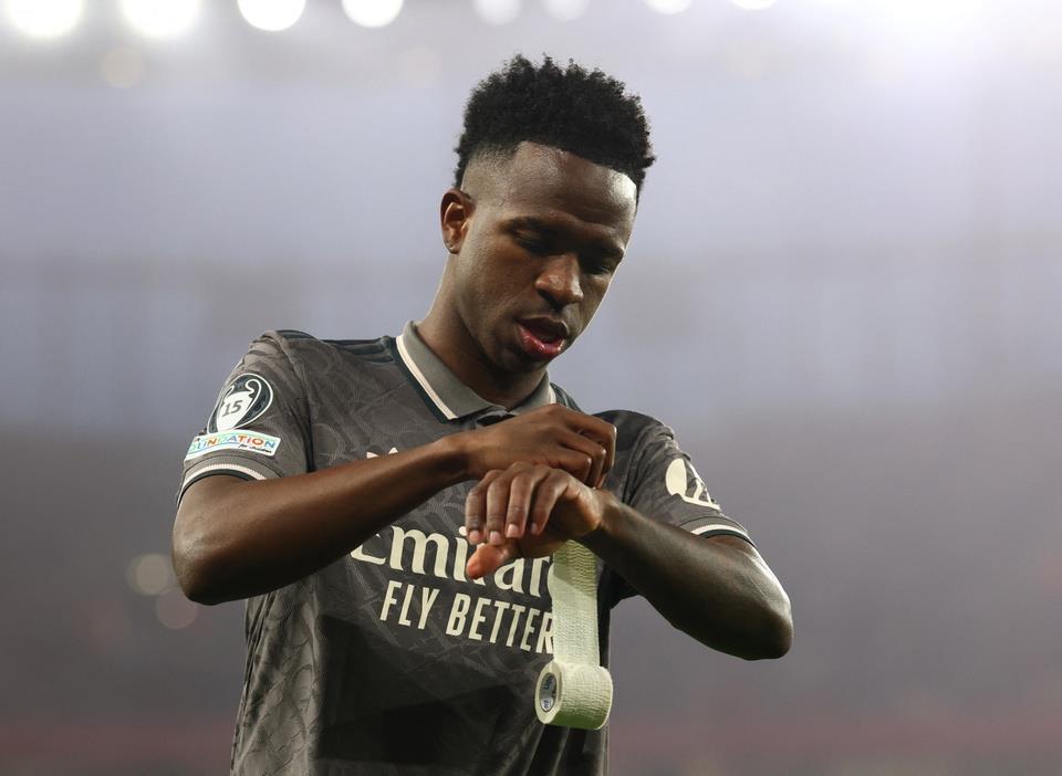 Tin đồn chuyển nhượng hàng ngày: Sancho từ chối chuyển đến Roma; Vinicius thay đổi hợp đồng gia hạn Tin đồn chuyển nhượng hàng ngày: Sancho từ chối chuyển đến Roma; Vinicius thay đổi hợp đồng gia hạn