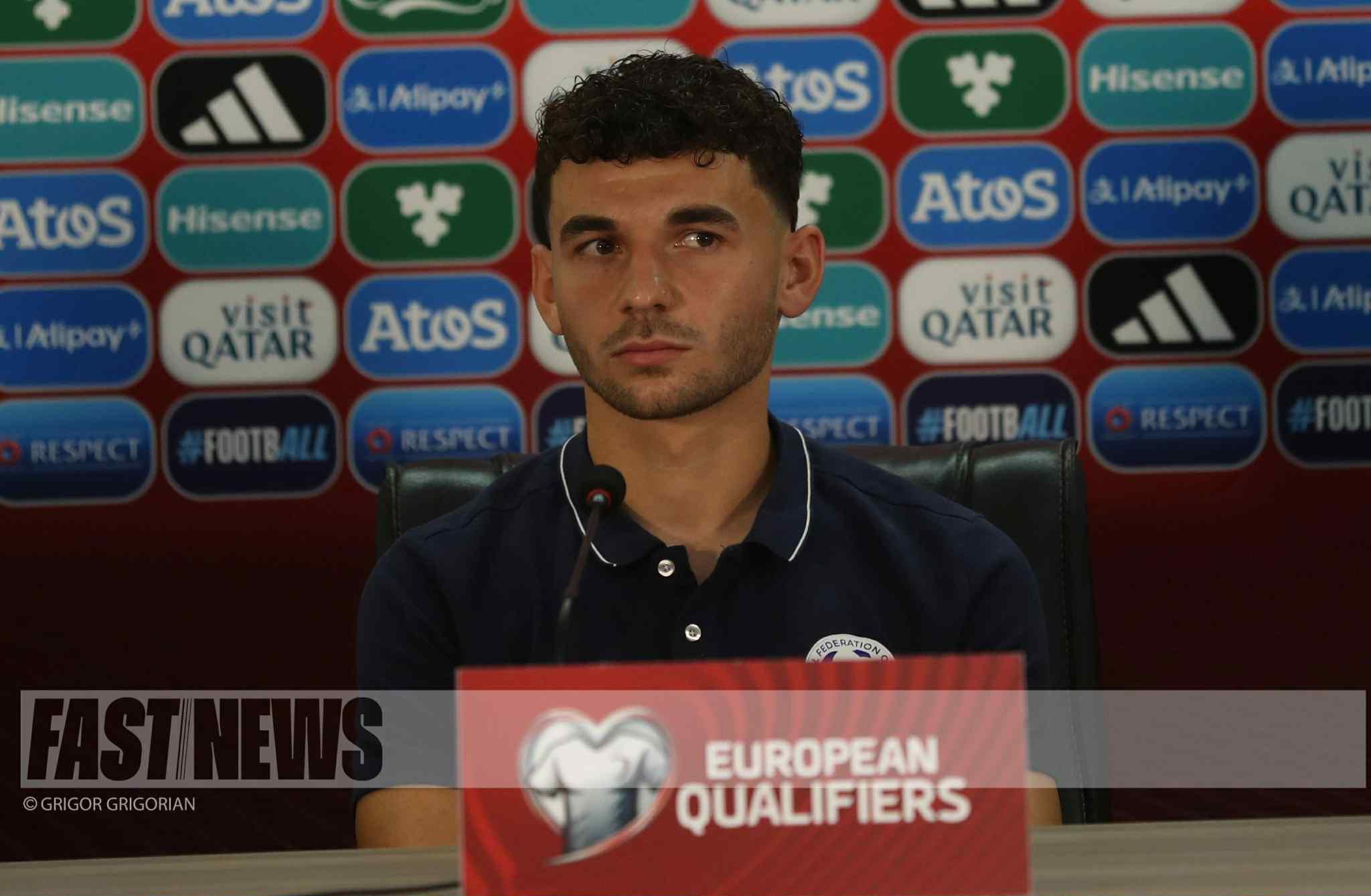 Tiền vệ người Armenia: Bồ Đào Nha là một trong những đội bóng mạnh nhất, chúng tôi cần kỷ luật để thành công Tiền vệ người Armenia: Bồ Đào Nha là một trong những đội bóng mạnh nhất, chúng tôi cần kỷ luật để thành công