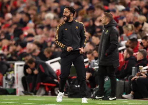 HLV Ruben Amorim hết lời ca ngợi Amad Diallo và Senne Lammens. HLV Ruben Amorim het loi ca ngoi Amad Diallo va Senne Lammens.